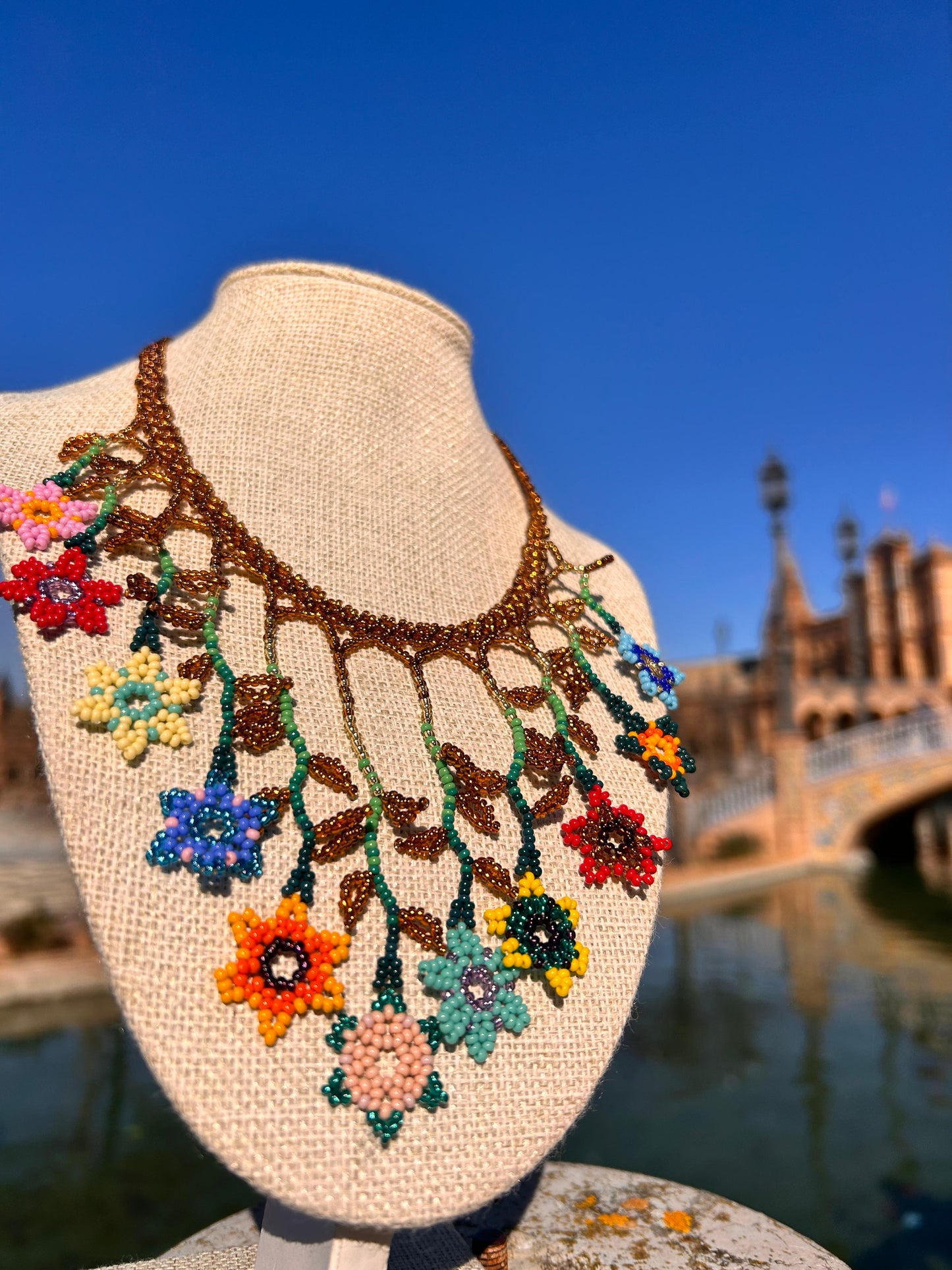 "Amber&amp;Multicolor" flower cascade necklace